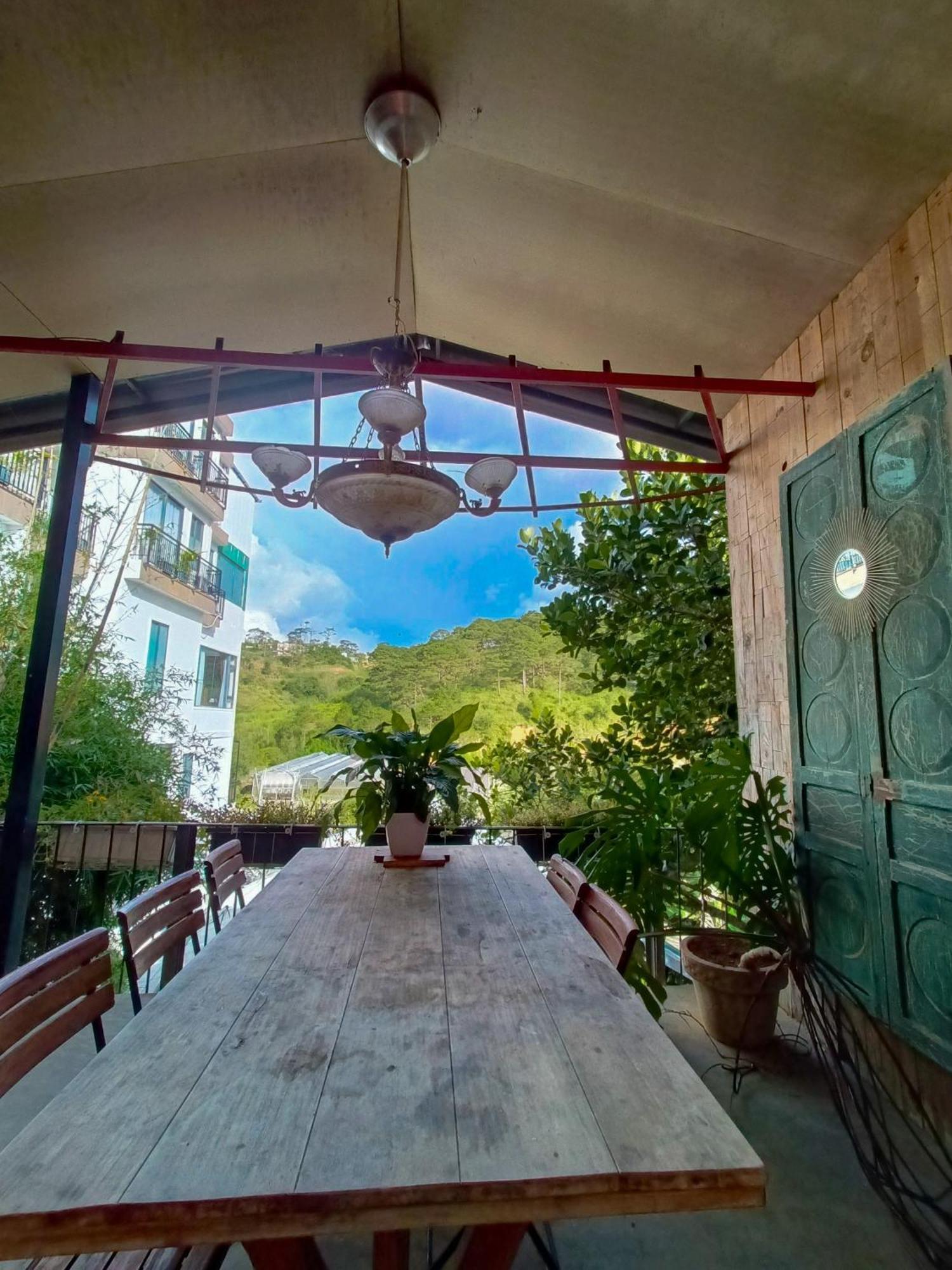Lalaland Homestay Далат Екстер'єр фото