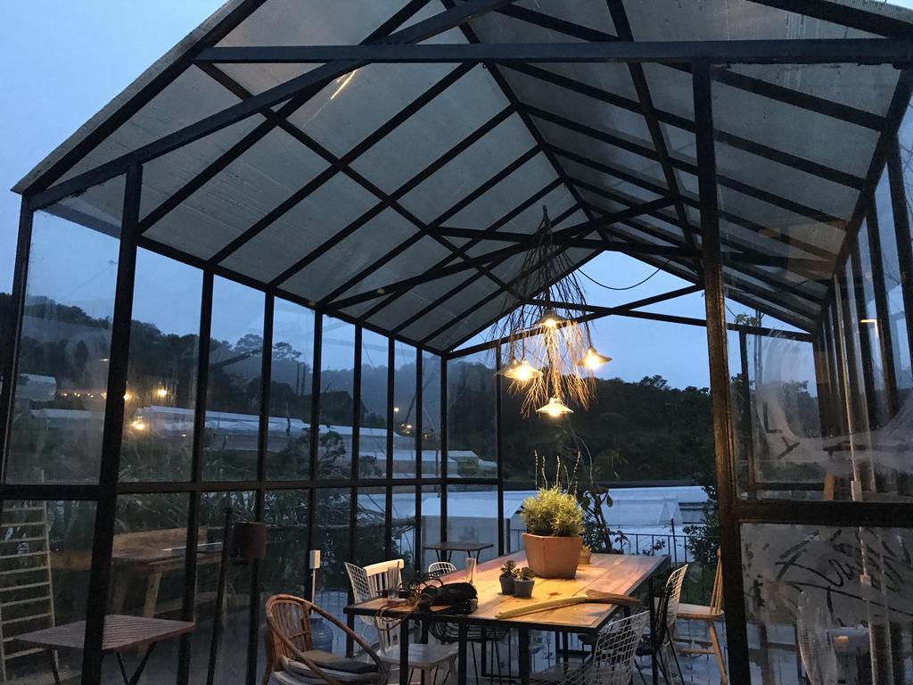 Lalaland Homestay Далат Екстер'єр фото